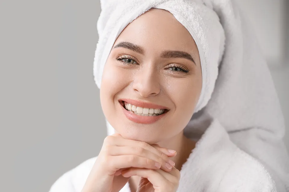 Paziente sorridente dopo uno sbiancamento